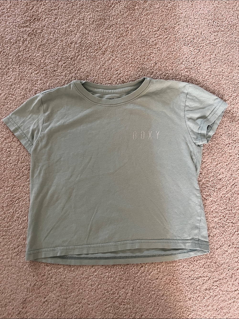 Kids Small- Roxy Short Sleeve Tee in Sage Green (size 8)